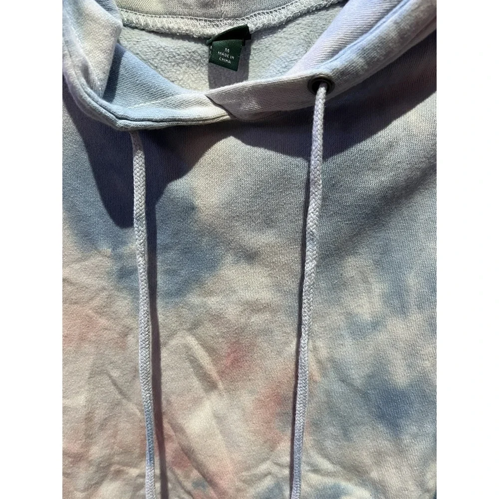 Wild Fable Women's Size M Casual DrawString Hoodie Cropped‎ Long Slv Tie Dyed - Picture 3 of 7